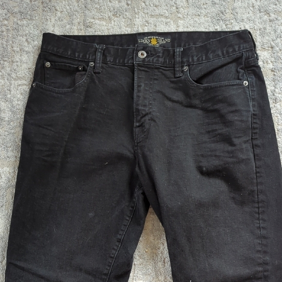 Lucky Brand 221 Original Straight Black Jeans Size 34x30 - Picture 3 of 10